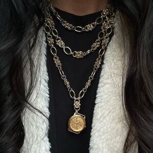 Vintage Seiko Disney Mickey Mouse nifty nineties upcycled watch necklace